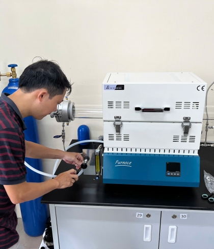 Bàn Giao Thiết Bị Lò Nung Dạng Ống 1200°C SH SCIENTIFIC